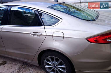 Седан Ford Fusion 2017 в Золочеве