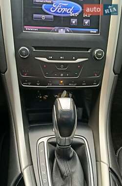 Седан Ford Fusion 2012 в Павлограде