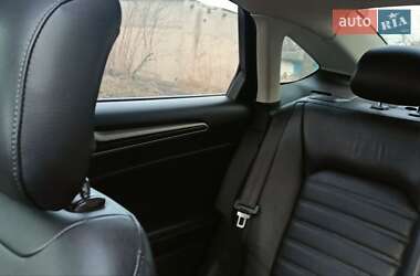 Седан Ford Fusion 2012 в Першотравенске