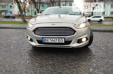 Седан Ford Fusion 2015 в 