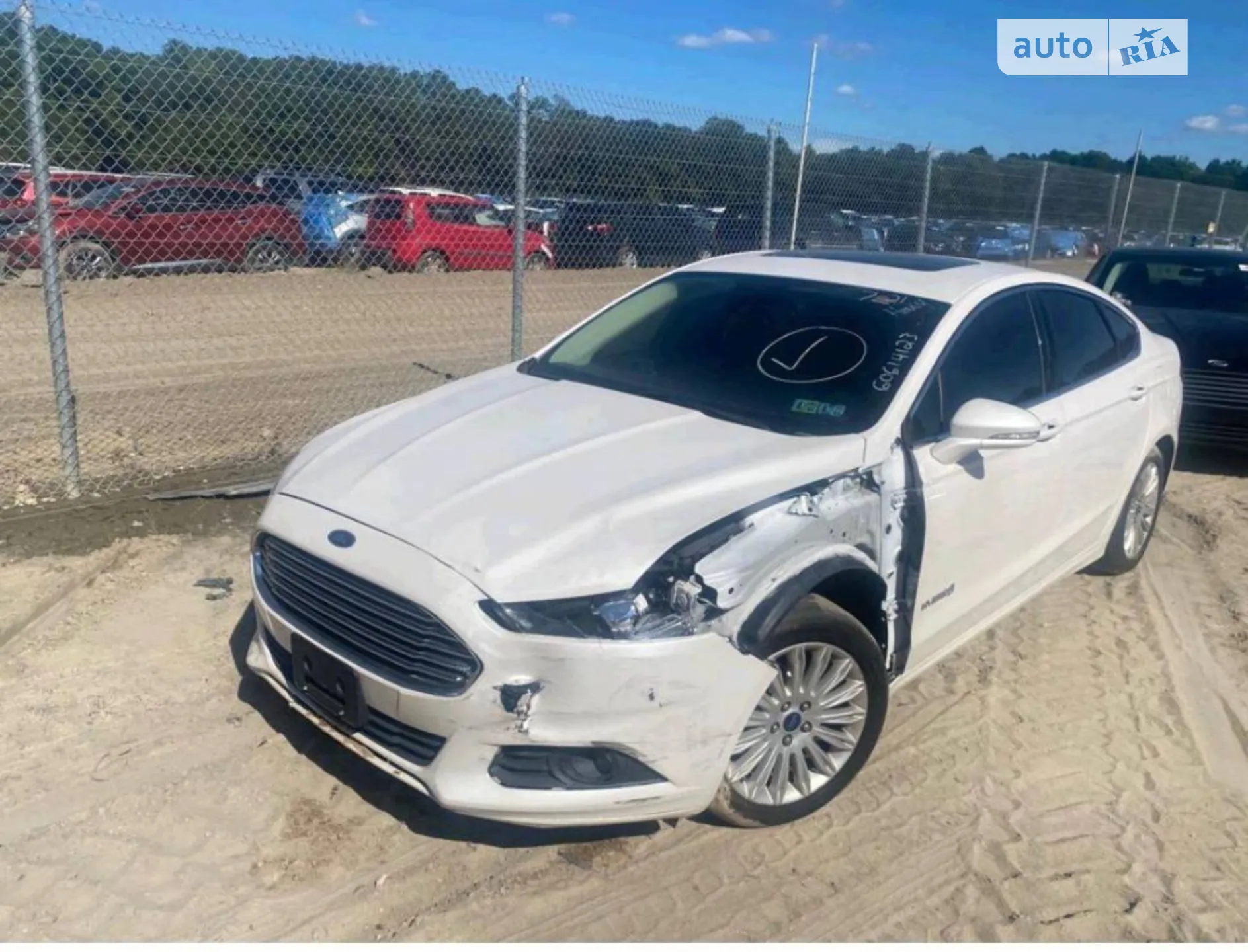 2015 Ford Fusion - мініатюра 23