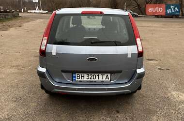 Хетчбек Ford Fusion 2005 в 