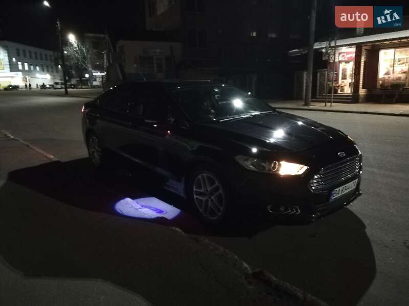 Седан Ford Fusion 2013 в Олександрії