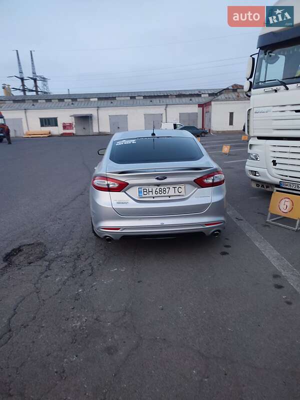 Седан Ford Fusion 2013 в Одессе