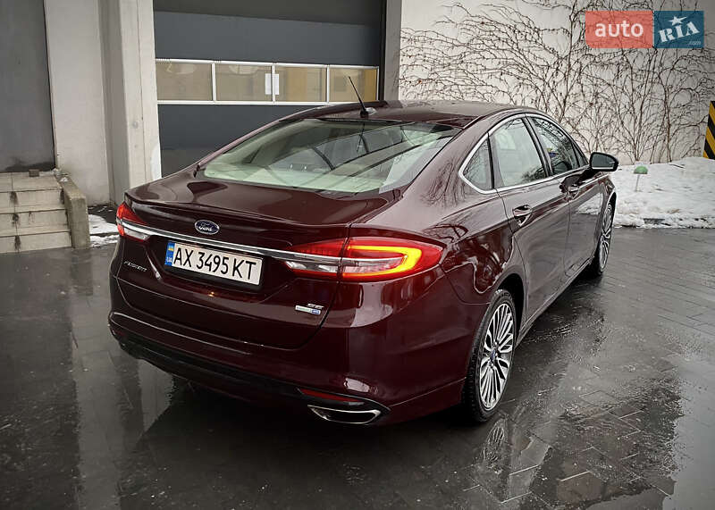 Седан Ford Fusion 2016 в Івано-Франківську