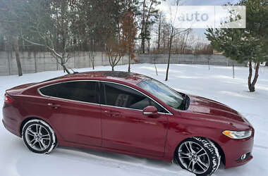 Седан Ford Fusion 2014 в Львове