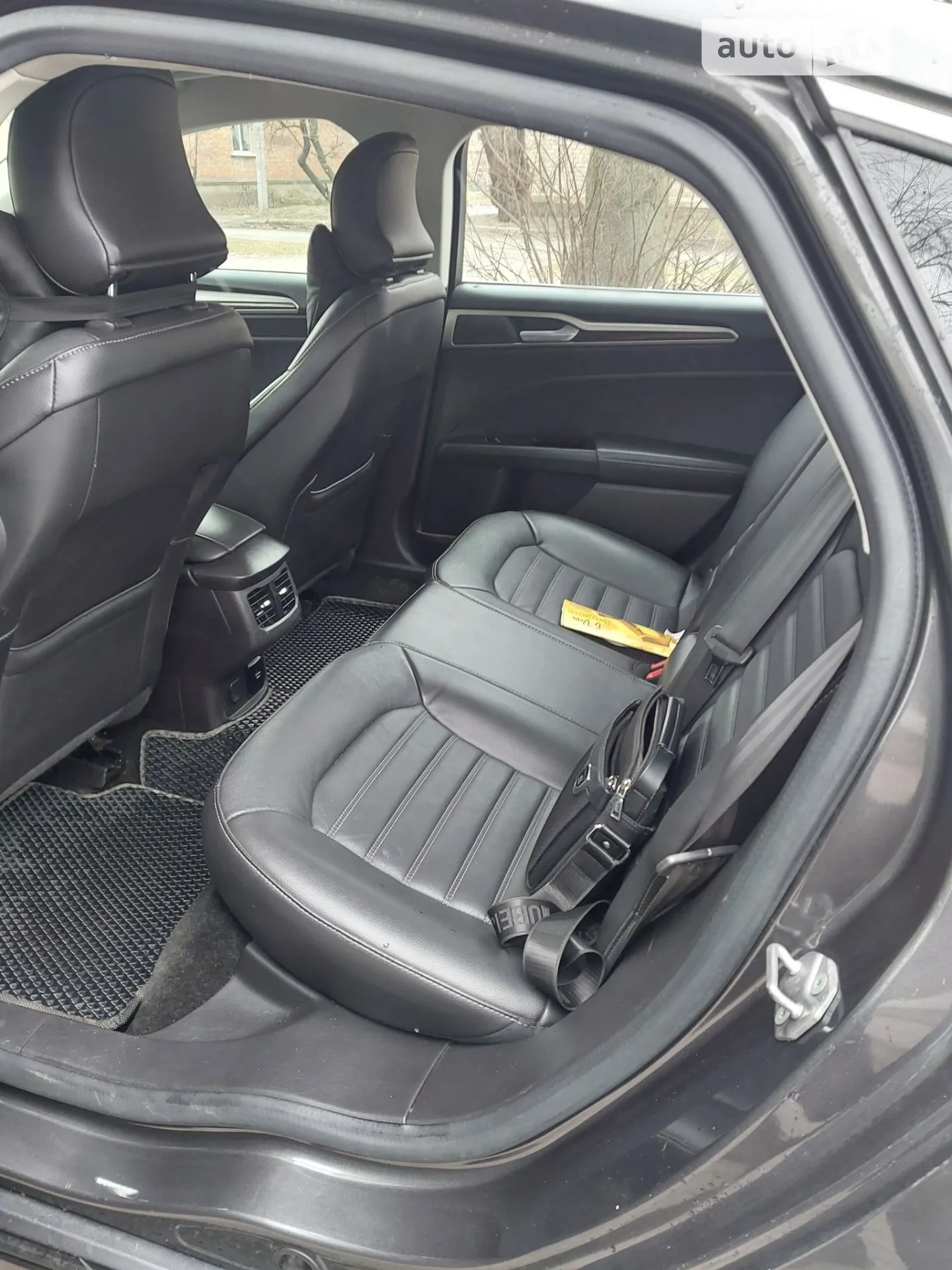 2015 Ford Fusion - мініатюра 26