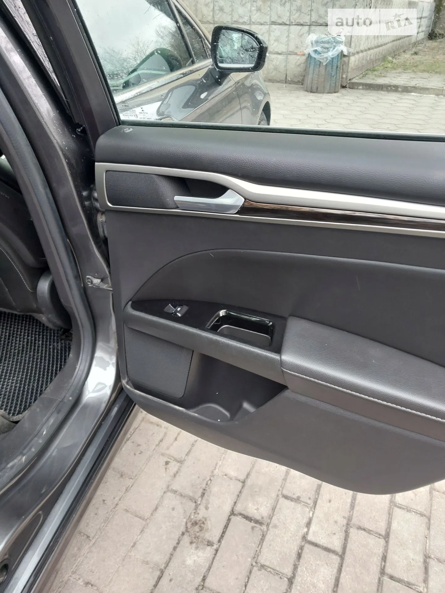 2015 Ford Fusion - мініатюра 27