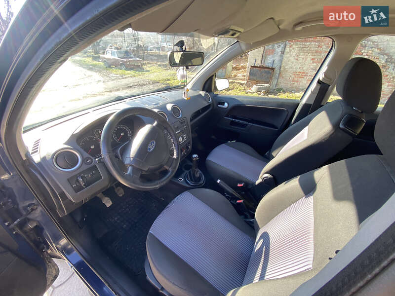 Хетчбек Ford Fusion 2008 в Калуші