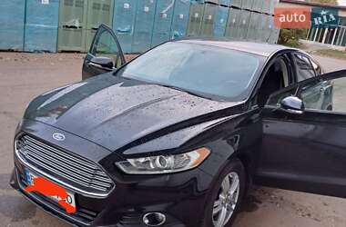 Седан Ford Fusion 2013 в Львове