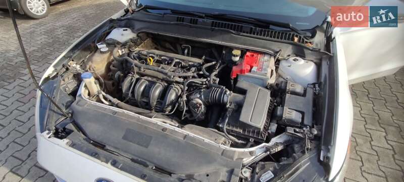 Седан Ford Fusion 2012 в Снятине