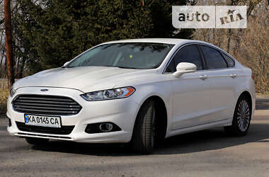 Седан Ford Fusion 2015 в Залещиках