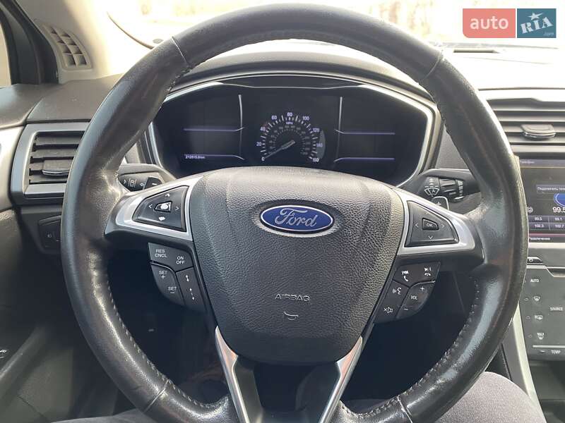 Седан Ford Fusion 2012 в Полтаве