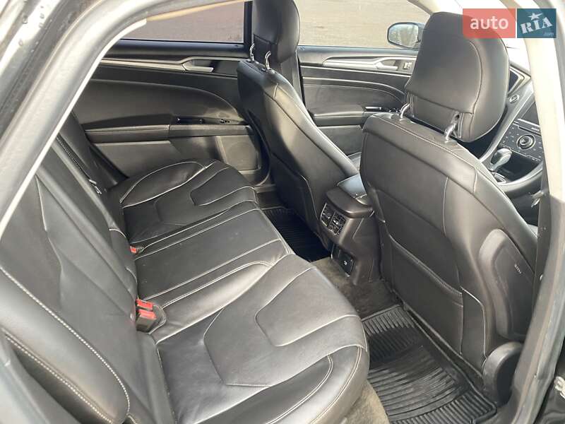 Седан Ford Fusion 2012 в Полтаве