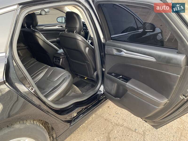 Седан Ford Fusion 2012 в Полтаве