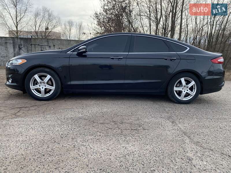 Седан Ford Fusion 2012 в Полтаве