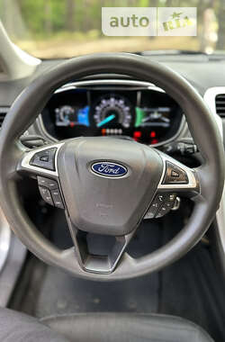 Седан Ford Fusion 2014 в Запоріжжі