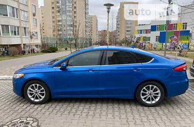 Седан Ford Fusion 2019 в Киеве