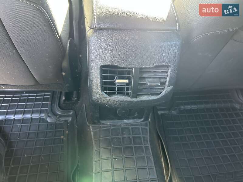 Седан Ford Fusion 2020 в Виннице