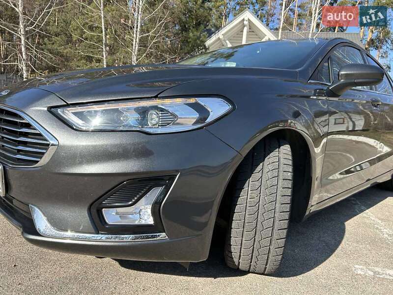Седан Ford Fusion 2020 в Виннице