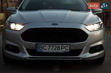 Седан Ford Fusion 2015 в Бориславе