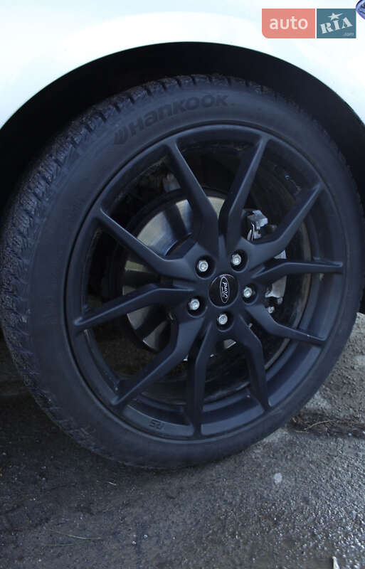 Седан Ford Fusion 2015 в Бориславе