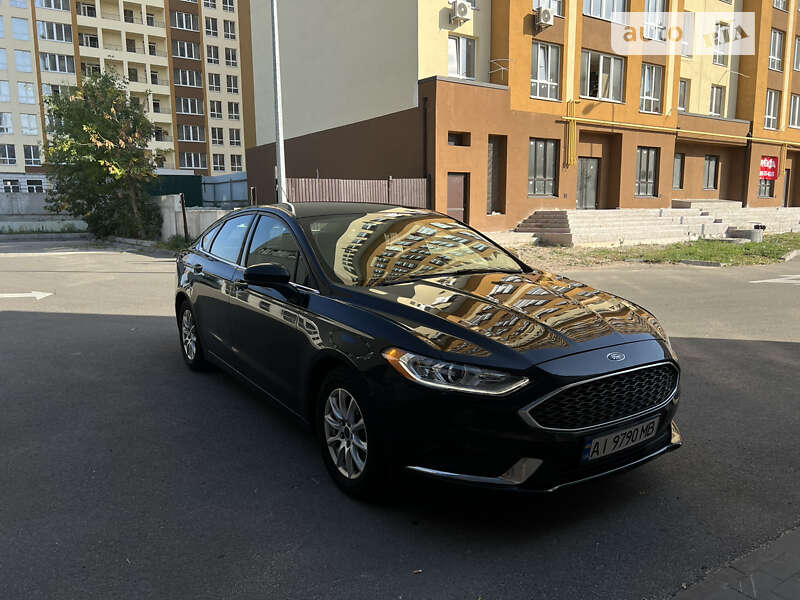 Седан Ford Fusion 2016 в Киеве