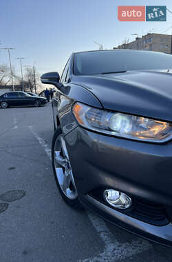 Седан Ford Fusion 2014 в Миколаєві