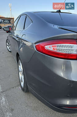 Седан Ford Fusion 2014 в Миколаєві