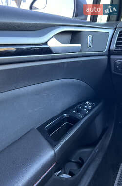 Седан Ford Fusion 2014 в Миколаєві