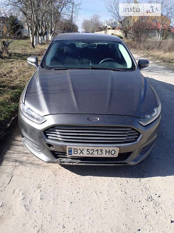 Седан Ford Fusion 2013 в Кам'янець-Подільському