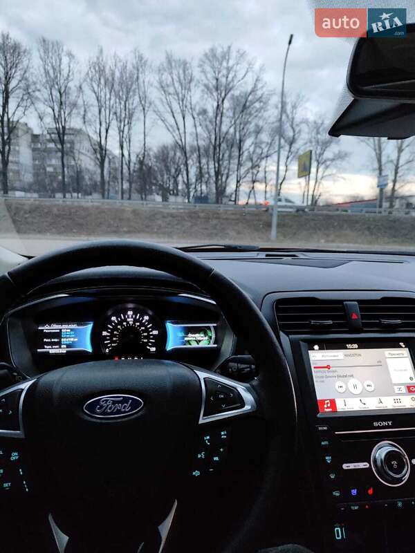 Седан Ford Fusion 2018 в Харькове