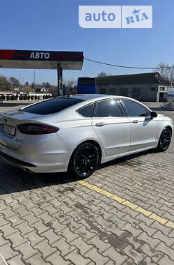 Седан Ford Fusion 2016 в Коломые