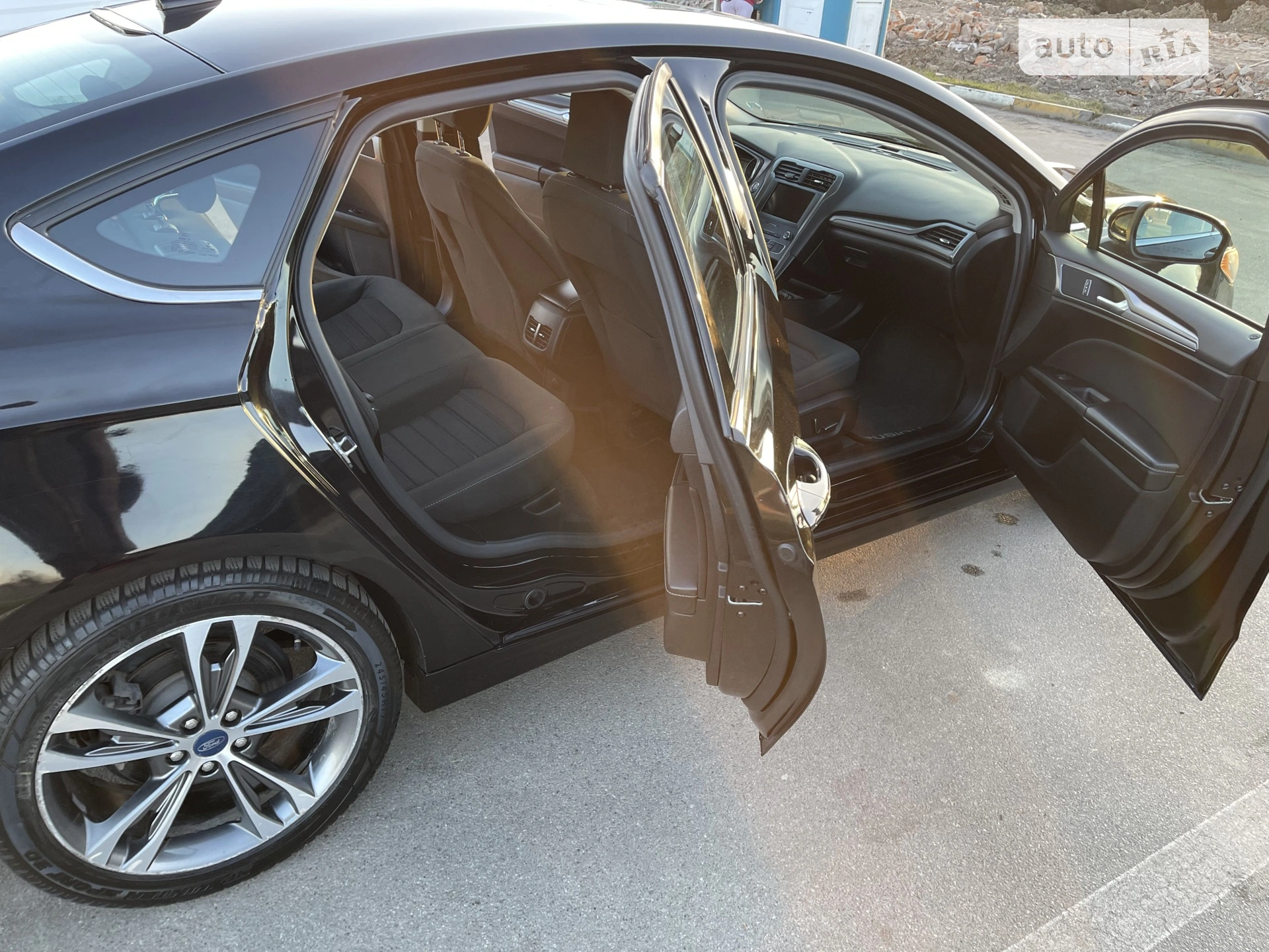 2020 Ford Fusion - мініатюра 11