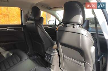 Седан Ford Fusion 2015 в Кропивницком