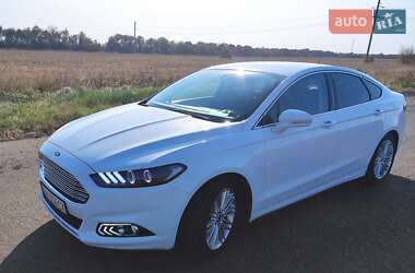 Седан Ford Fusion 2015 в Кропивницком