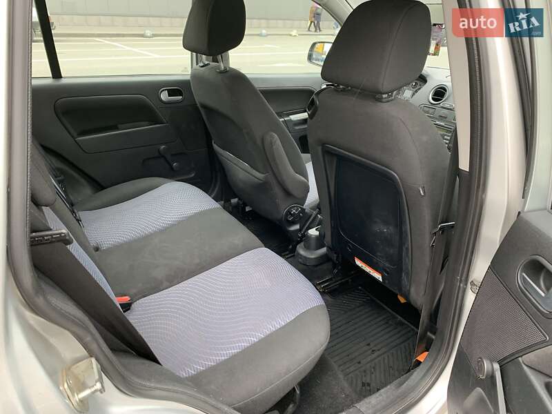 Хетчбек Ford Fusion 2011 в Києві