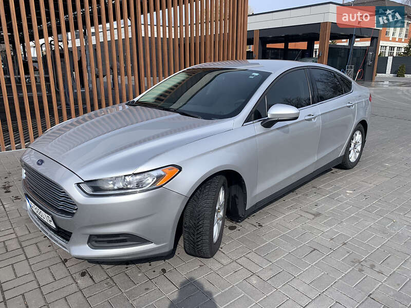 Ford Fusion 2016