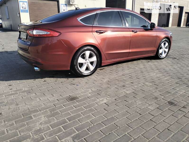 Седан Ford Fusion 2013 в Кременчуге