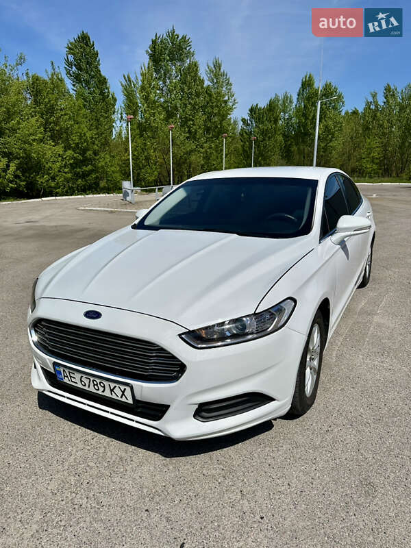 Ford Fusion 2016