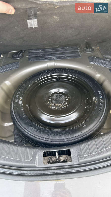 Седан Ford Fusion 2013 в Луцьку