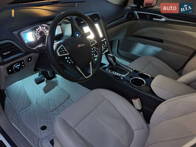 Седан Ford Fusion 2013 в Львове фото 2 Седан Ford Fusion 2013 в Львове