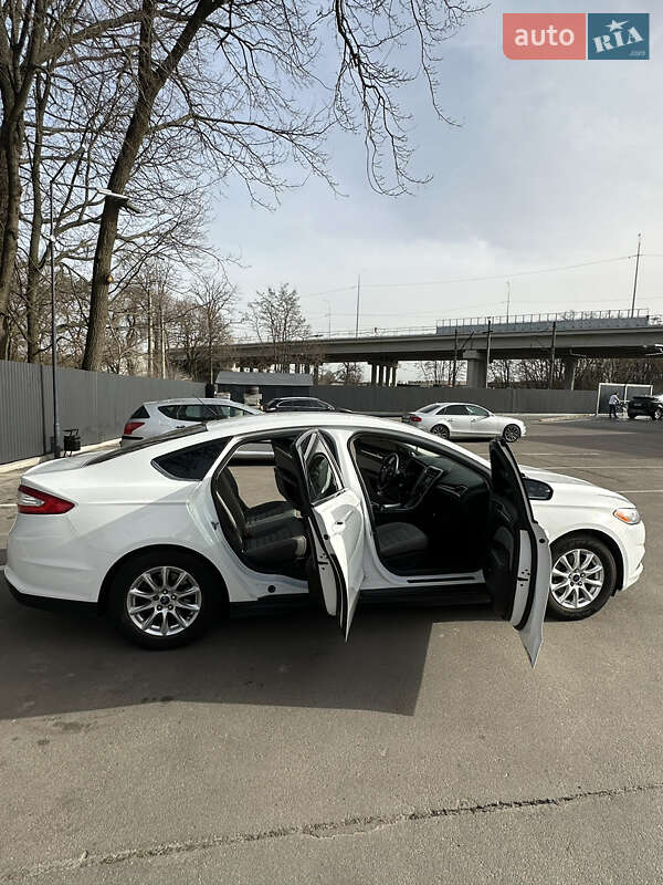 Седан Ford Fusion 2016 в Броварах фото 14 Седан Ford Fusion 2016 в Броварах