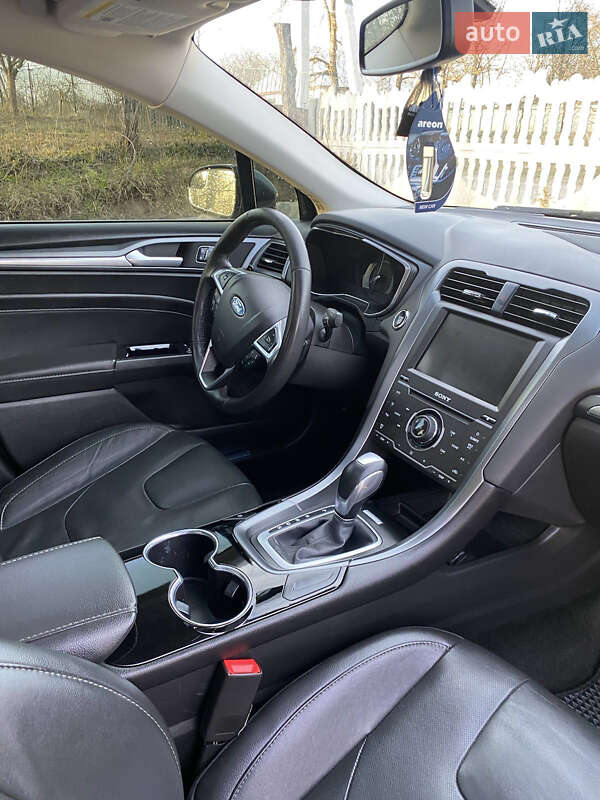Седан Ford Fusion 2014 в Хмельницком