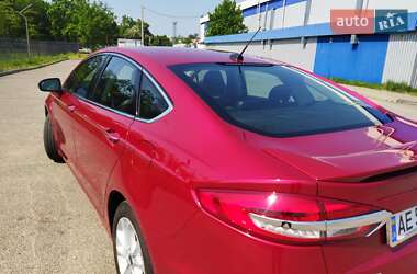 Седан Ford Fusion 2019 в 