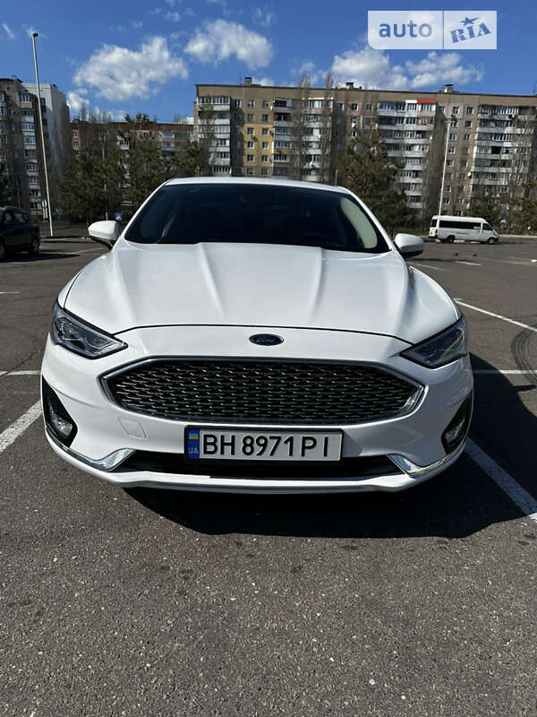 Седан Ford Fusion 2019 в Николаеве
