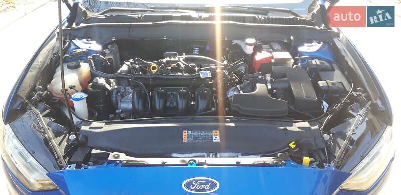 Седан Ford Fusion 2018 в Шостке