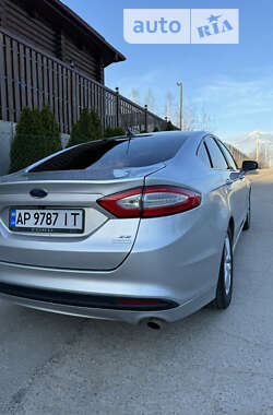 Седан Ford Fusion 2014 в Запоріжжі