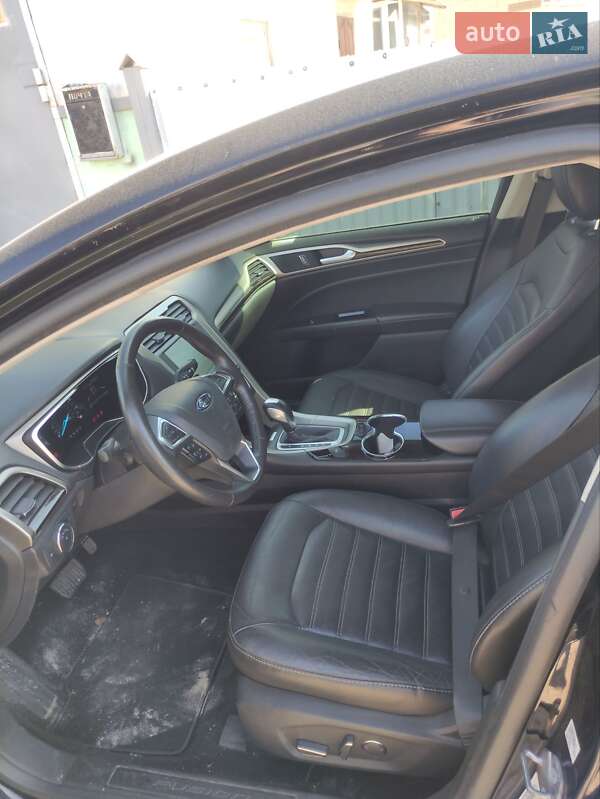 Седан Ford Fusion 2015 в Броварах