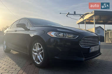 Седан Ford Fusion 2013 в 